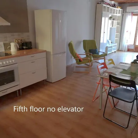 Apartamento Near Las Ramblas And The Beach