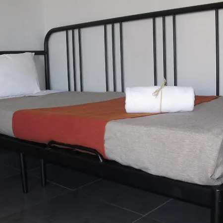 Near Las Ramblas And The Beach Apartamento Barcelona