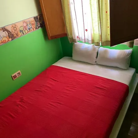 Apartamento Near Las Ramblas And The Beach